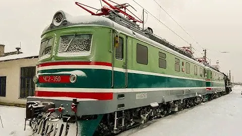 Электровоз-"Чебурашка". Большой обзор электровоза ЧС2 / Locomotive -"Cheburashka"